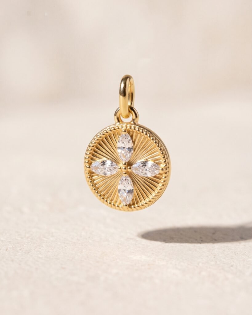 Elia pendentif croix Cénélia