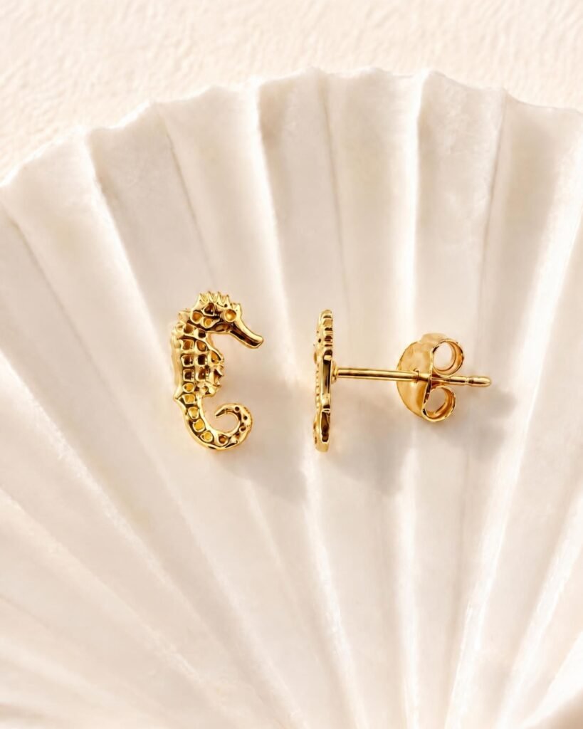 Hippea mini boucles d oreilles hippocampe Cénélia