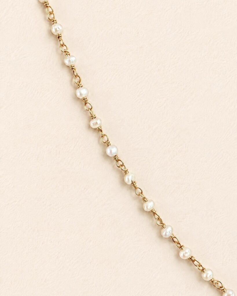 collier en perles d eau douce plaqué or Perna Cénélia